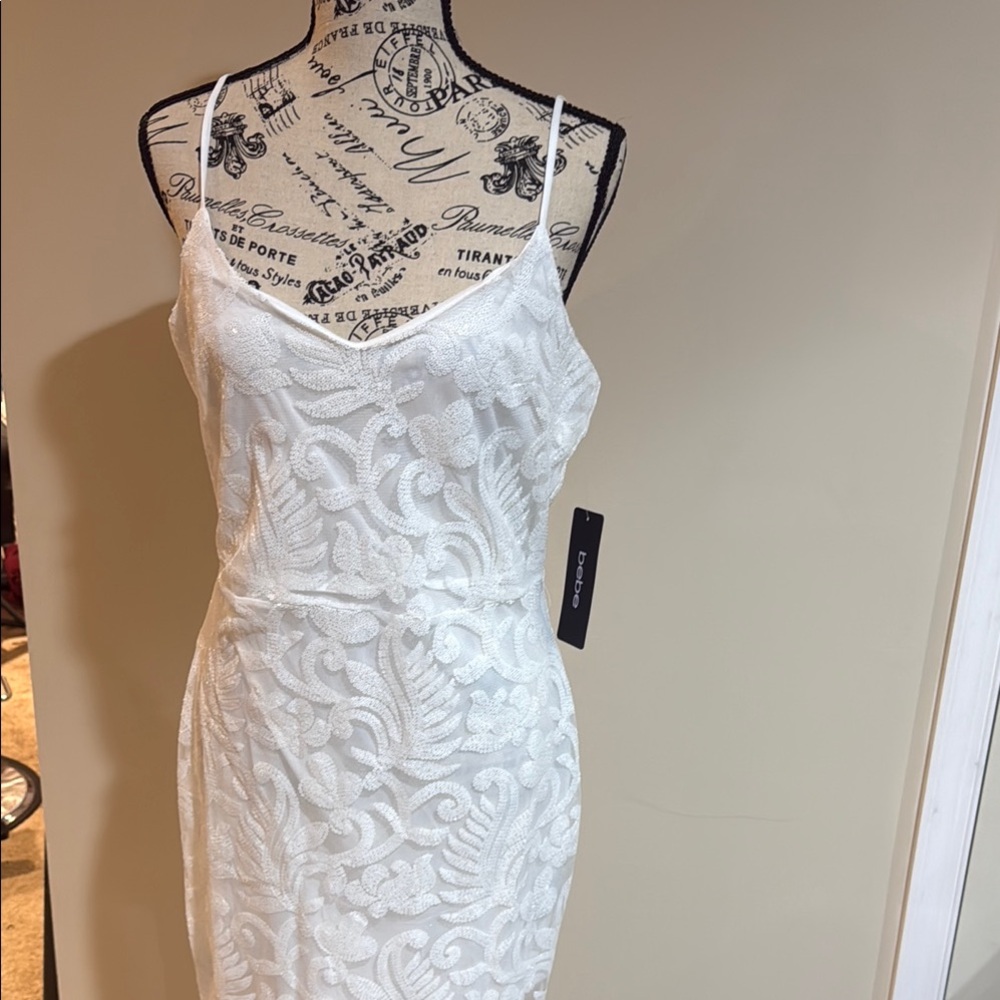 Chic White Lace Dress